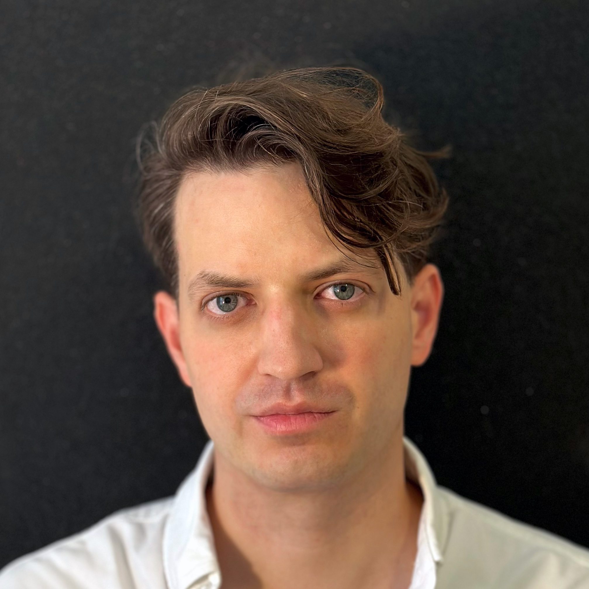 Adrian Csiszarik headshot